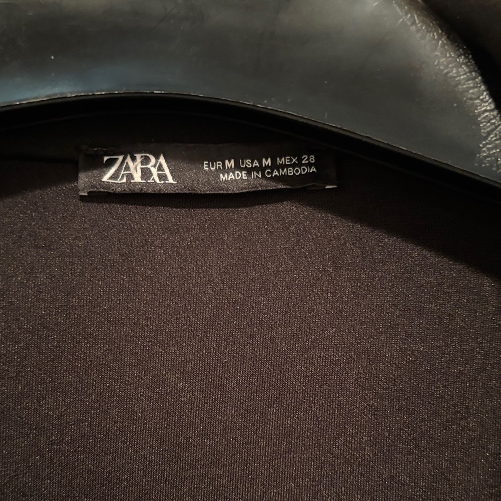 Zara Elegant Black Women's Blazer - Picture 2 of 8